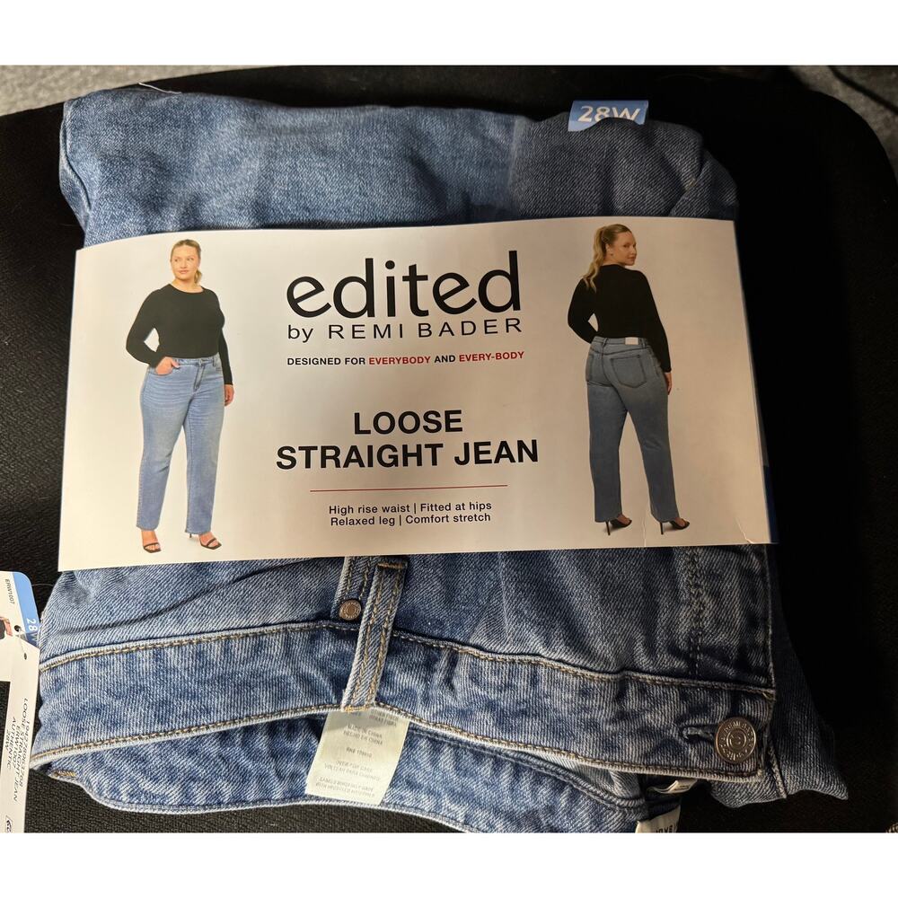 NWT Ladies Plus edited by Remi Bader Loose Straight Jeans - 28W